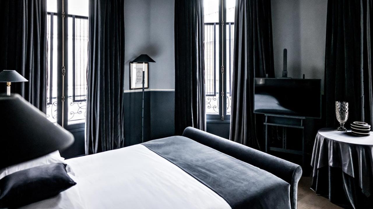 ムッシュー ジョルジュ ホテル&スパ シャンゼリゼ パリ エクステリア 写真 A room at the Hotel 57