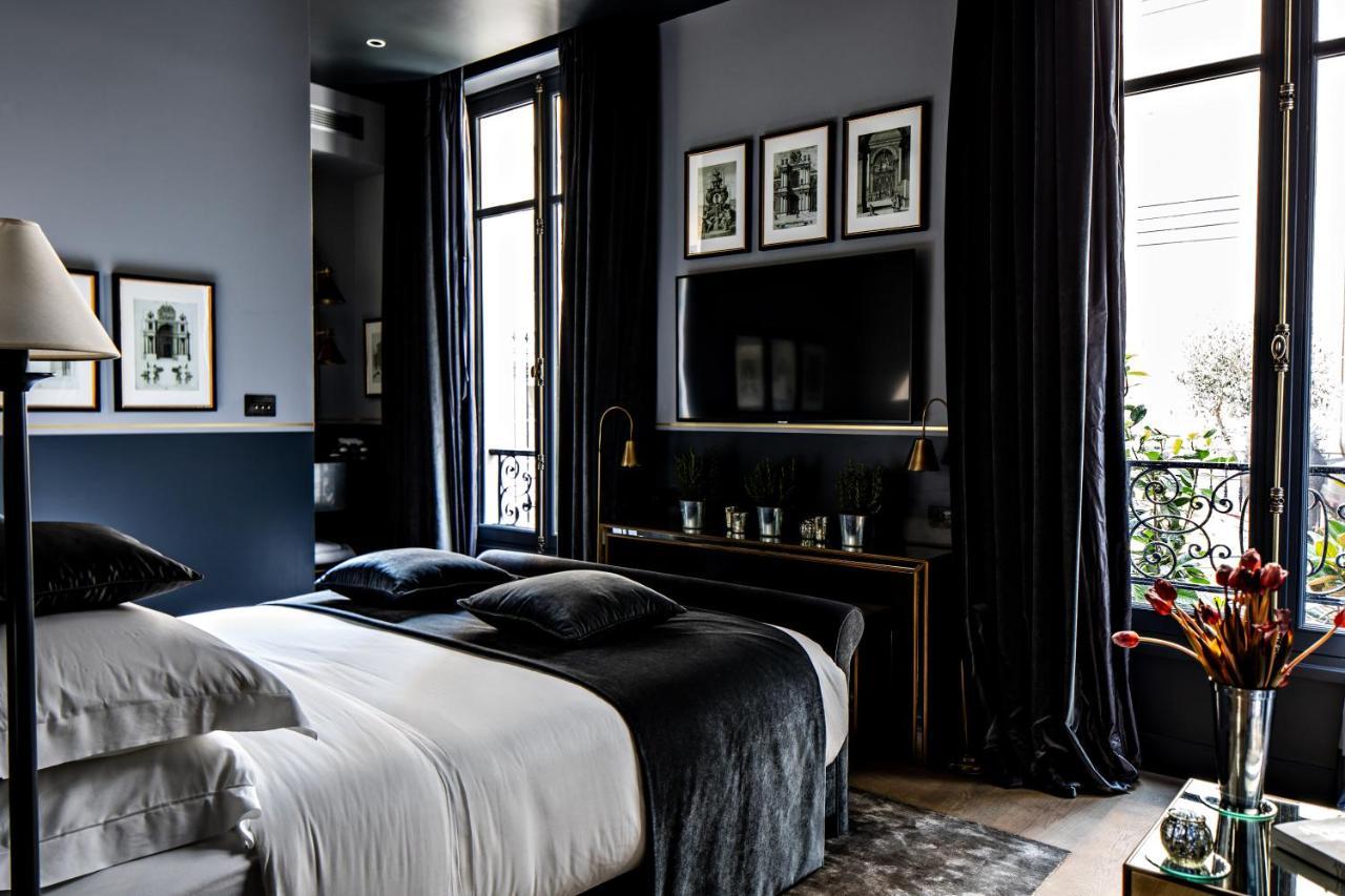 ムッシュー ジョルジュ ホテル&スパ シャンゼリゼ パリ エクステリア 写真 Bedroom in Paris